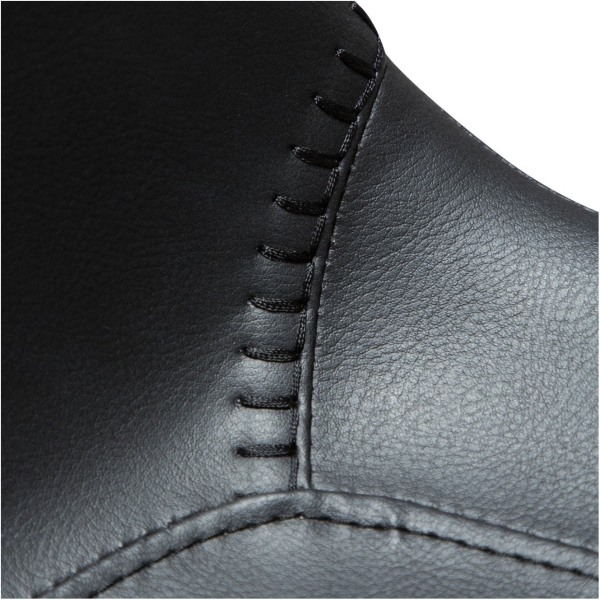 hype-counter-stool-raven-black-faux-leather-w-black-metal-legs_300690633-06-detail1 Pusbario kėdė HYPE